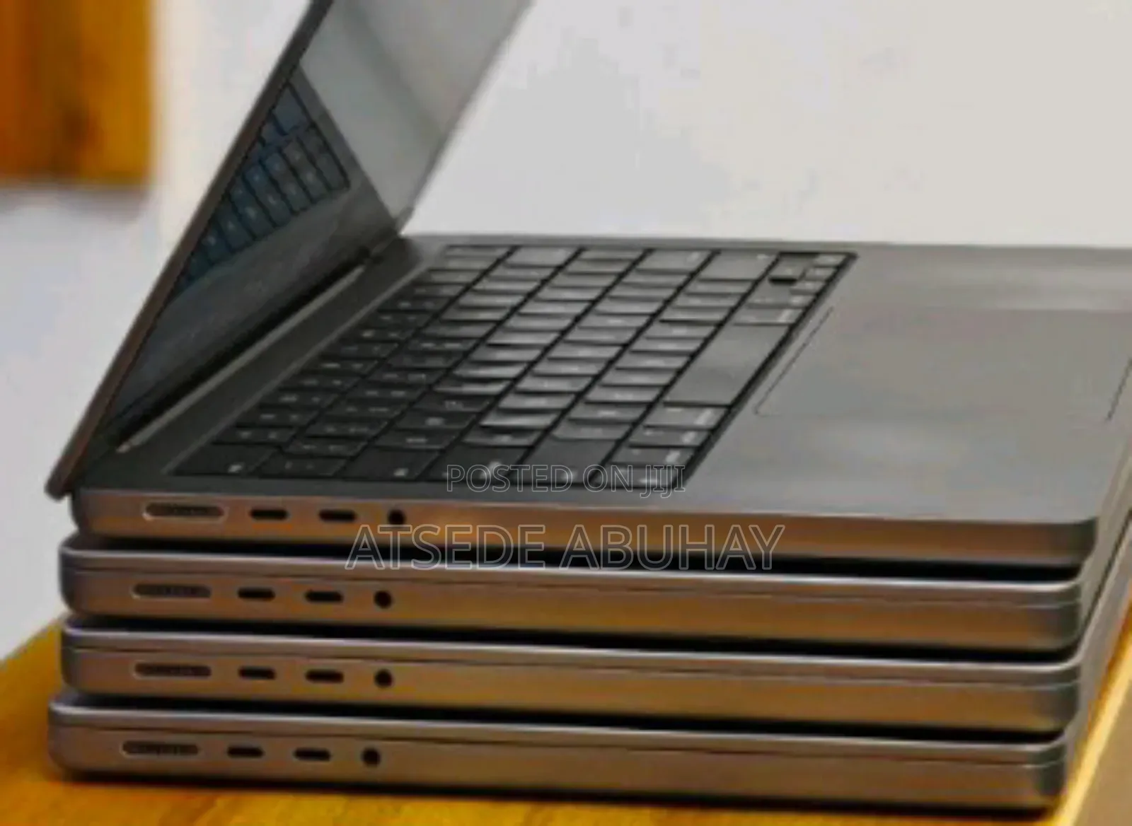 New Laptop Apple MacBook Pro M1 16GB AMD Ryzen 7 SSD 512GB