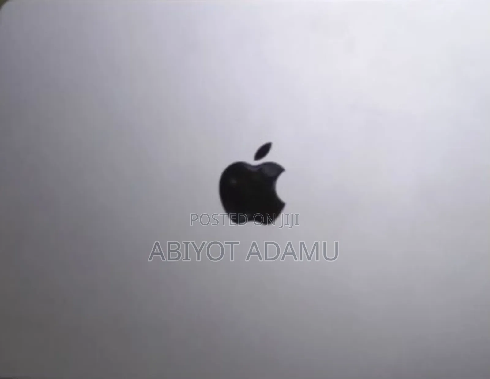 New Laptop Apple MacBook Pro M1 16GB Apple M1 Pro SSD 512GB