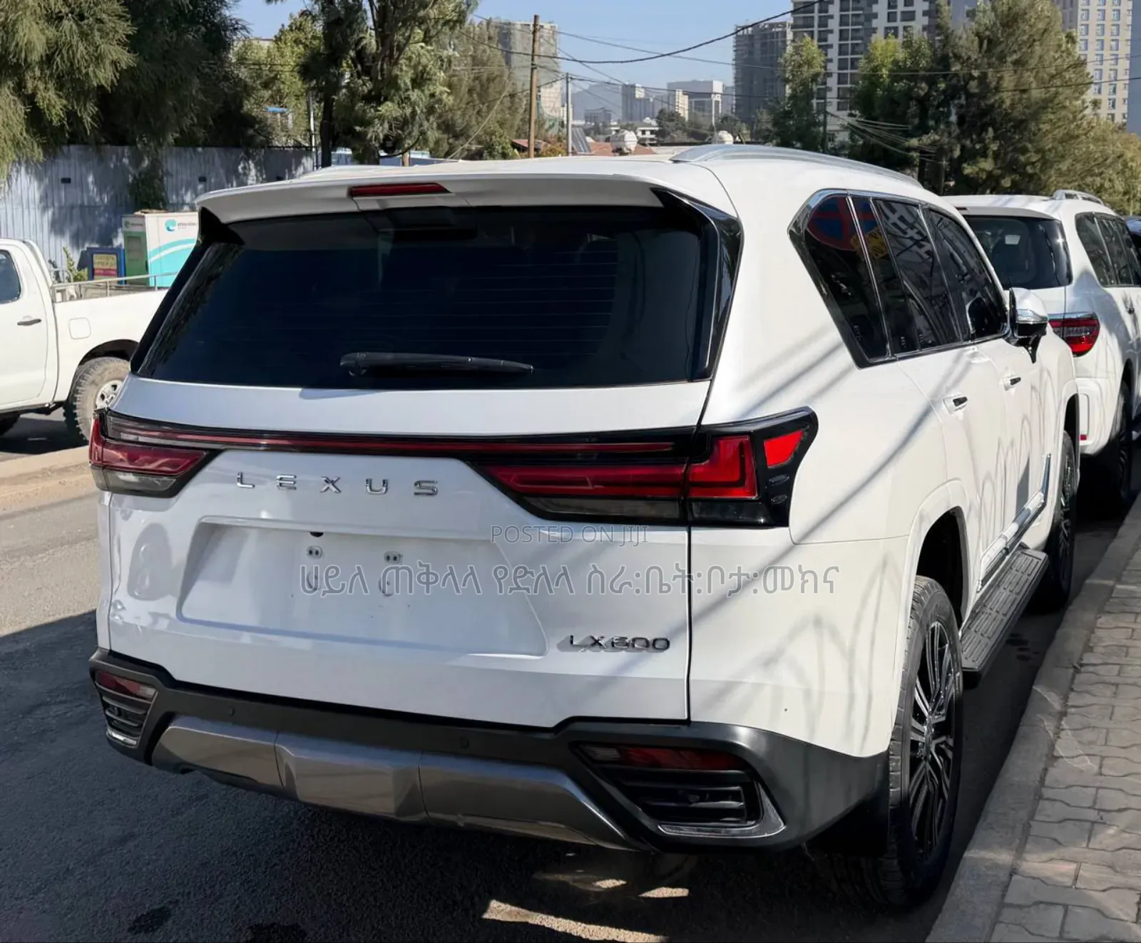New Lexus LX 2025 Ivory