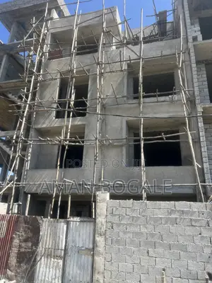 Photo - 6bdrm House in Residence, Akaky Kaliti for sale