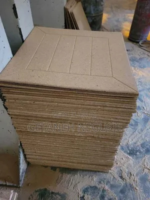 Photo - Chipwood,Safarian