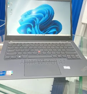 New Laptop Lenovo ThinkPad T14s G4 16GB Intel Core I7 SSD 512GB