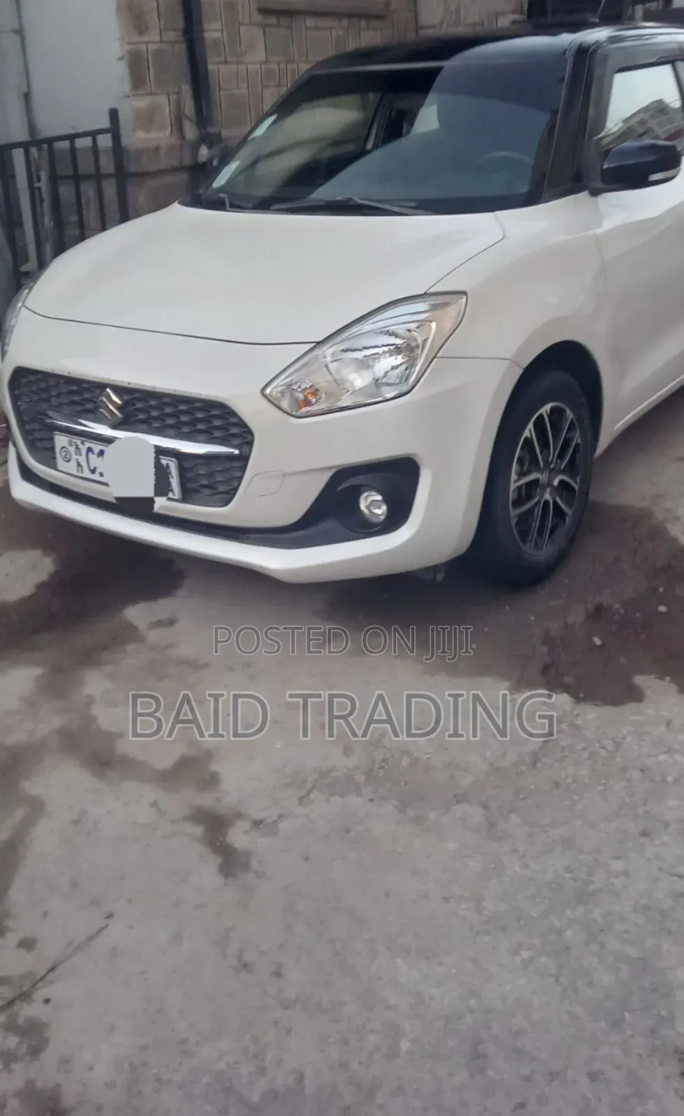 Suzuki Swift 2022 White