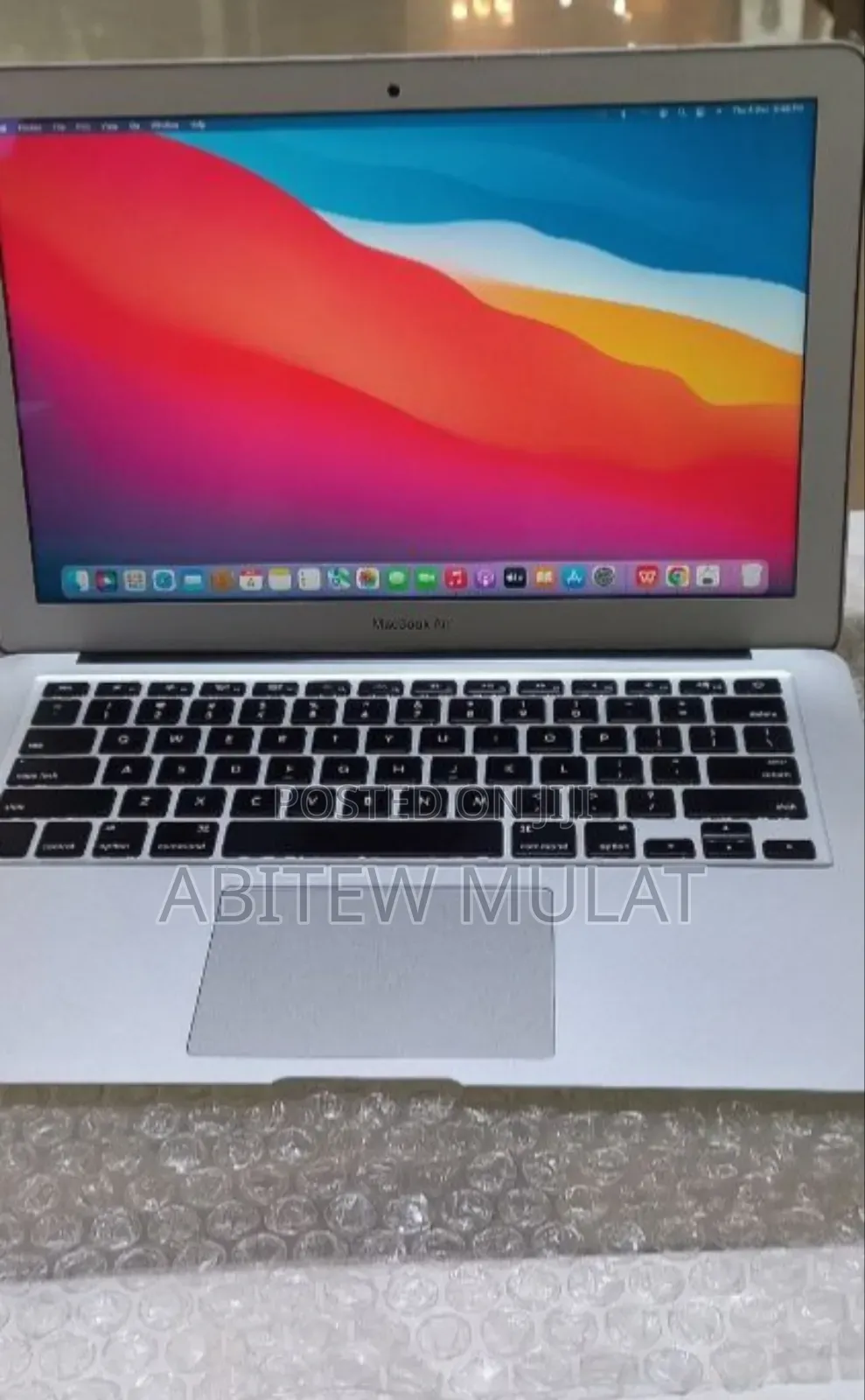 New Laptop Apple MacBook Air 2017 8GB Intel Core I5 SSD 128GB