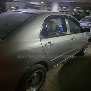 Toyota Corolla 2003 Gold