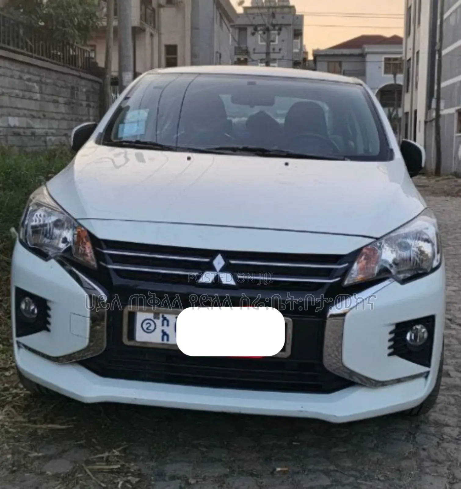 Mitsubishi Attrage 2022 Ivory