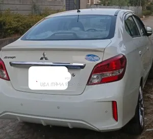 Mitsubishi Attrage 2022 Ivory