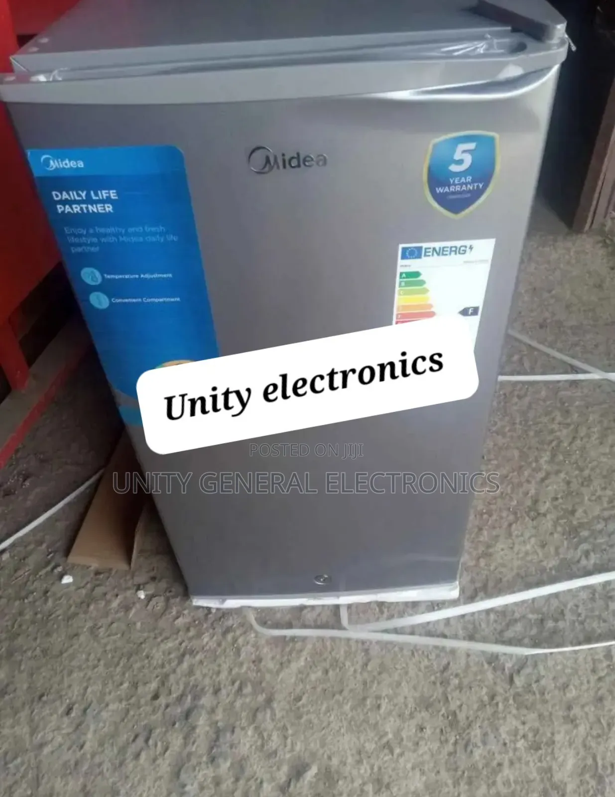 Media Mini Refrigrator