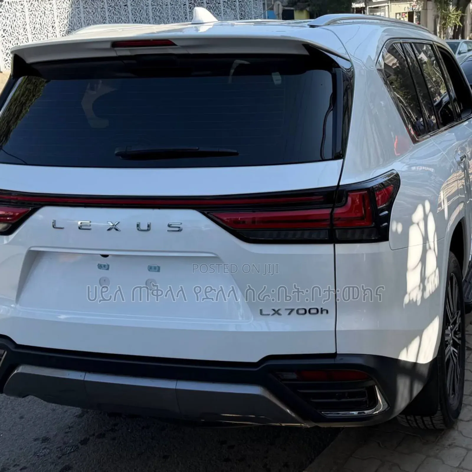 New Lexus LX 2025 Ivory