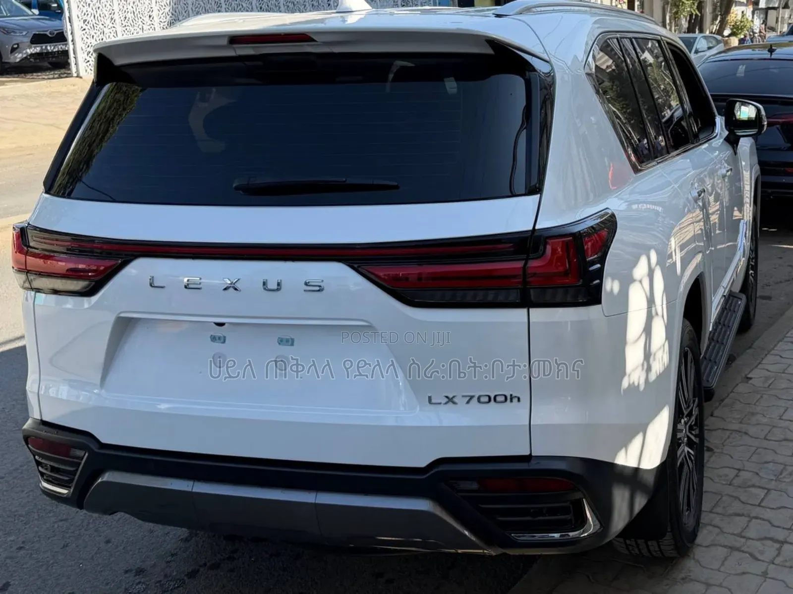 New Lexus LX 2025 Ivory