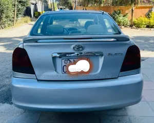 Toyota Platz 2003 Silver