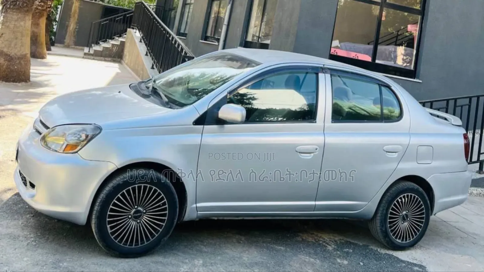 Toyota Platz 2003 Silver