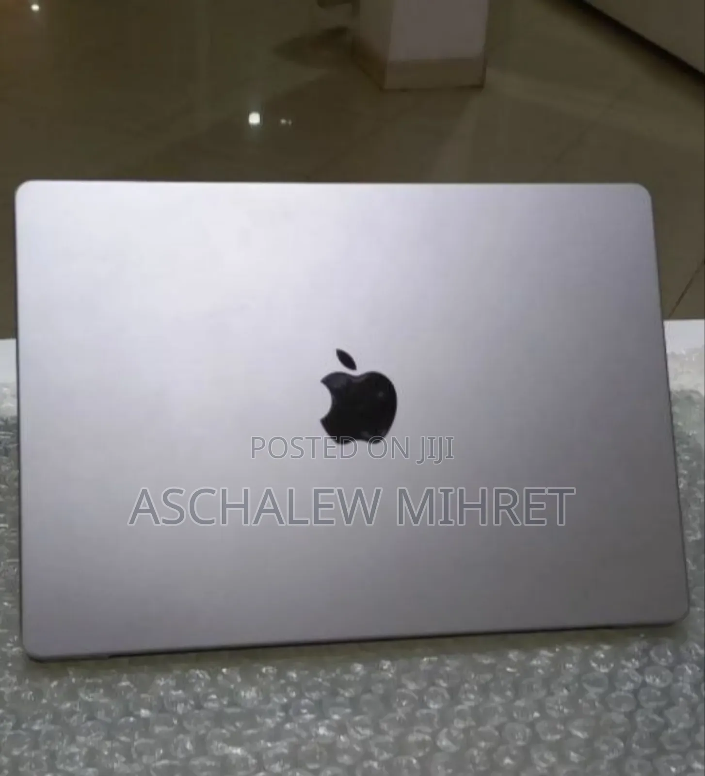 New Laptop Apple MacBook Pro M1 16GB Apple M1 Pro SSD 512GB