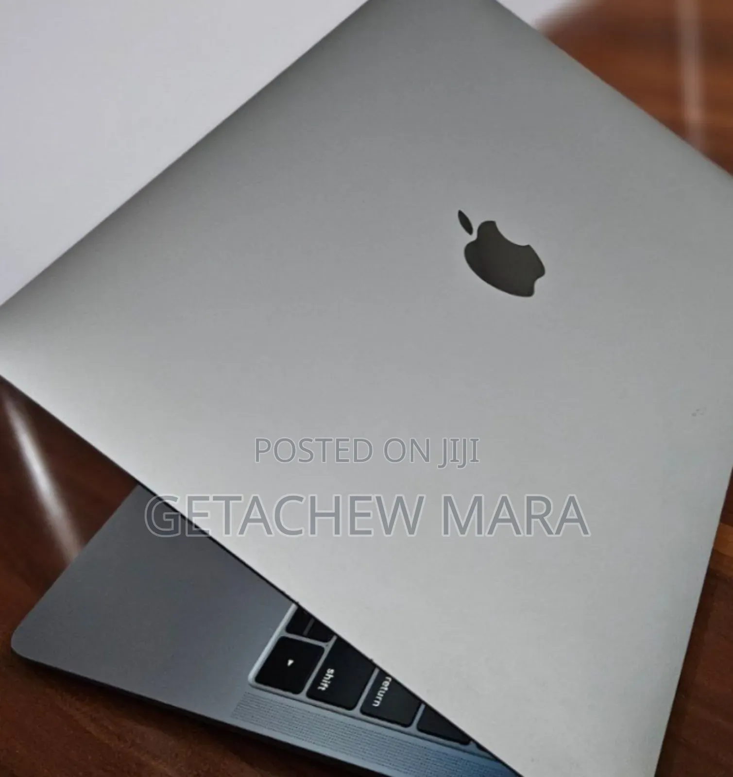 New Laptop Apple MacBook Pro 2019 8GB Intel Core I5 SSD 128GB