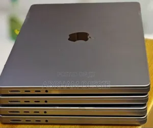 New Laptop Apple MacBook Pro M1 32GB Apple M1 SSD 512GB