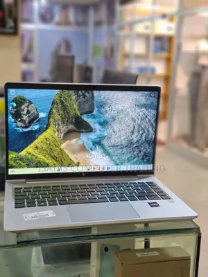 New Laptop HP EliteBook 640 G9 16GB Intel Core I5 SSD 512GB