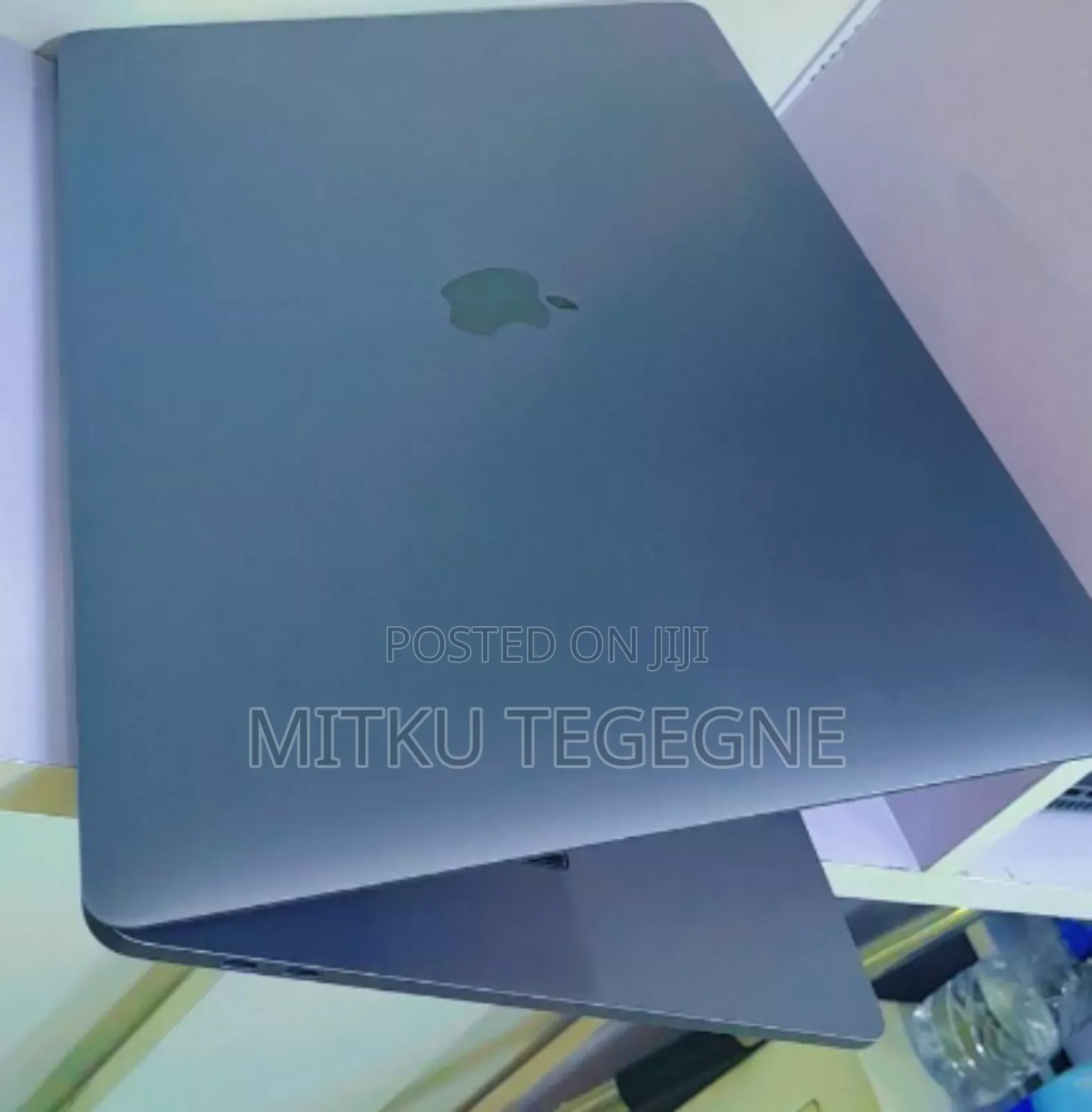 New Laptop Apple MacBook Pro 2017 16GB Intel Core I7 SSD 512GB