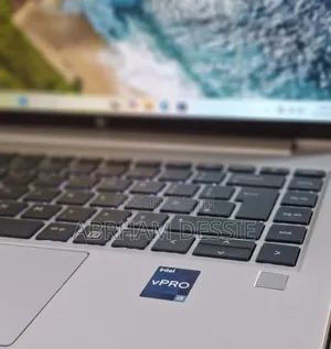 New Laptop HP EliteBook 640 G9 16GB Intel Core I5 SSD 512GB