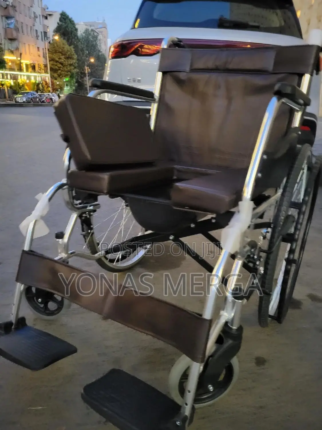 Toilet Wheelchair飆肉homecare Pot Wheelchair爰瑩compact Design Wheelchair