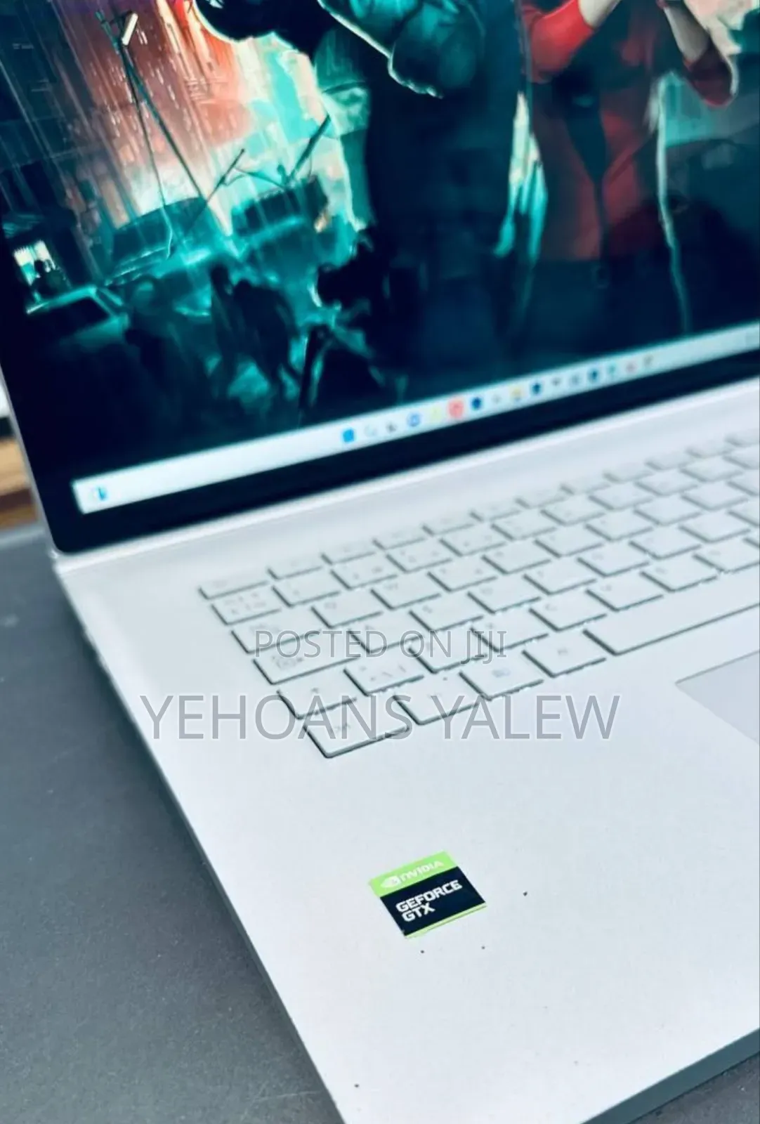 New Laptop Microsoft Surface Book 2 16GB Intel Core I7 SSD 256GB