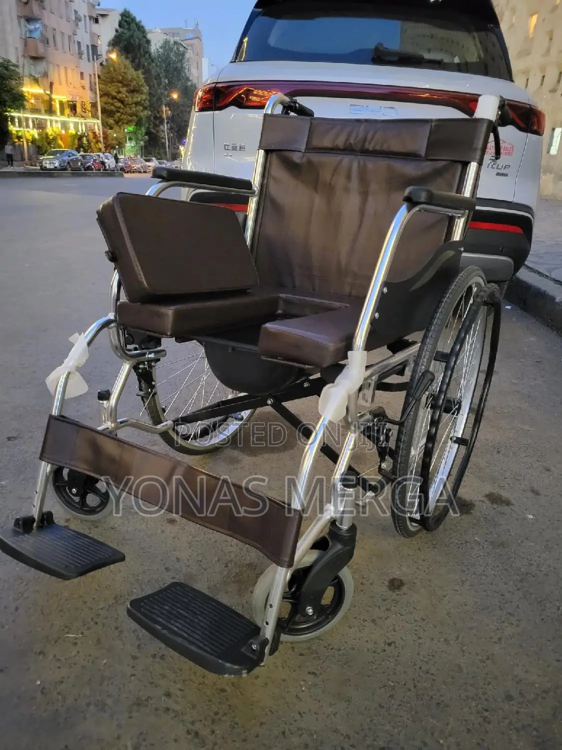 Toilet Wheelchair囗巉standard Wheelchair Features a Foldable舍፷wheelchair