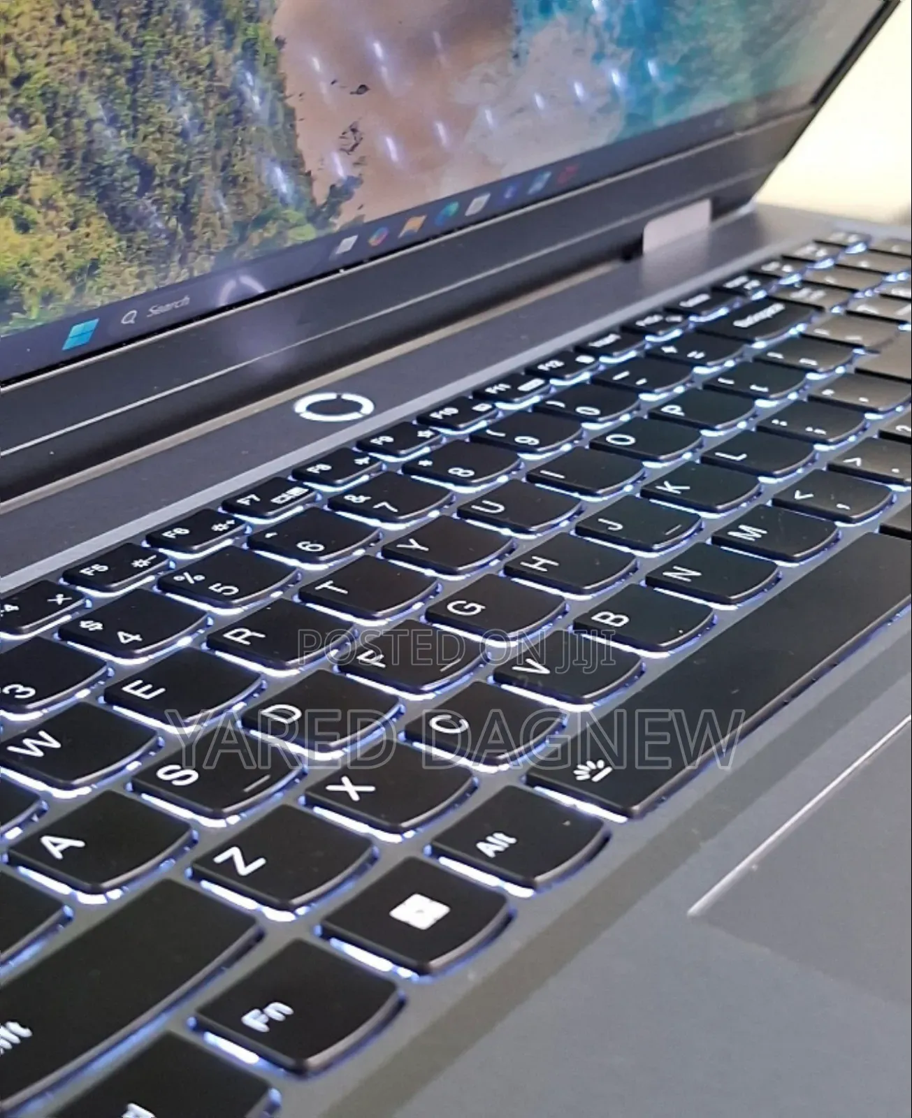 New Laptop Lenovo LOQ 15IRH8 16GB AMD Ryzen 7 SSD 1T