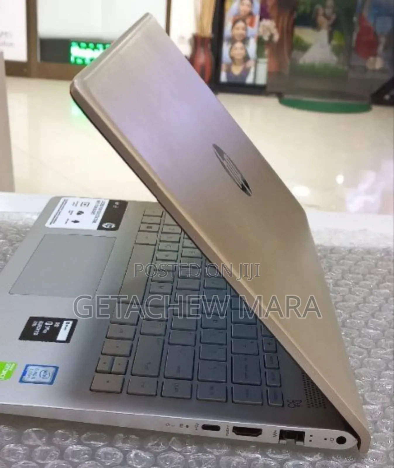 New Laptop HP Pavilion 15 8GB Intel Core I5 SSD 256GB