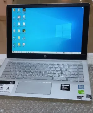 New Laptop HP Pavilion 15 8GB Intel Core I5 SSD 256GB