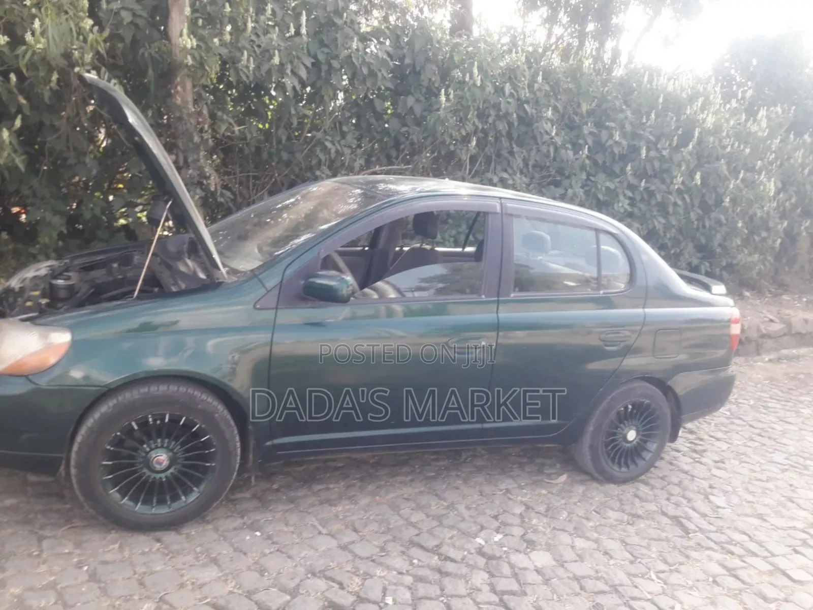 Toyota Platz 2001 Gray