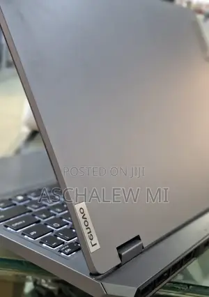 New Laptop Lenovo LOQ 15ARP9 16GB AMD Ryzen 7 SSD 1T