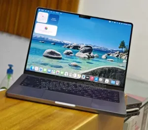 New Laptop Apple MacBook Pro M1 16GB Apple M1 Pro SSD 512GB