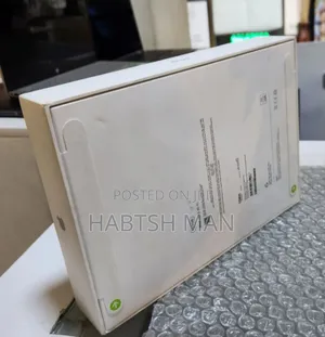 Photo - New Apple iPad Pro 11 (2025) 128 GB Silver