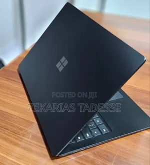 New Laptop Microsoft Surface Laptop 5 16GB Intel Core I7 SSD 256GB