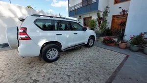Toyota Land Cruiser 4.5 V8 DLX 2014 White