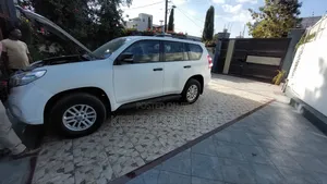 Toyota Land Cruiser 4.5 V8 DLX 2014 White