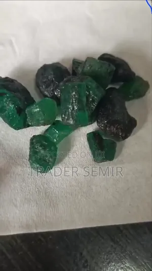 Photo - Emerald Gemstone