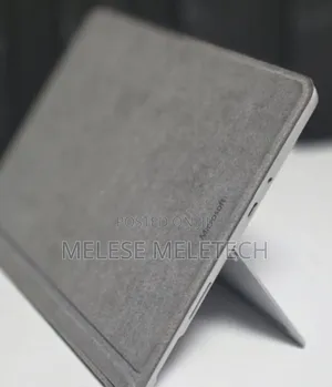 New Laptop Microsoft Surface Go 2 8GB Intel Core 2 Quad SSD 128GB