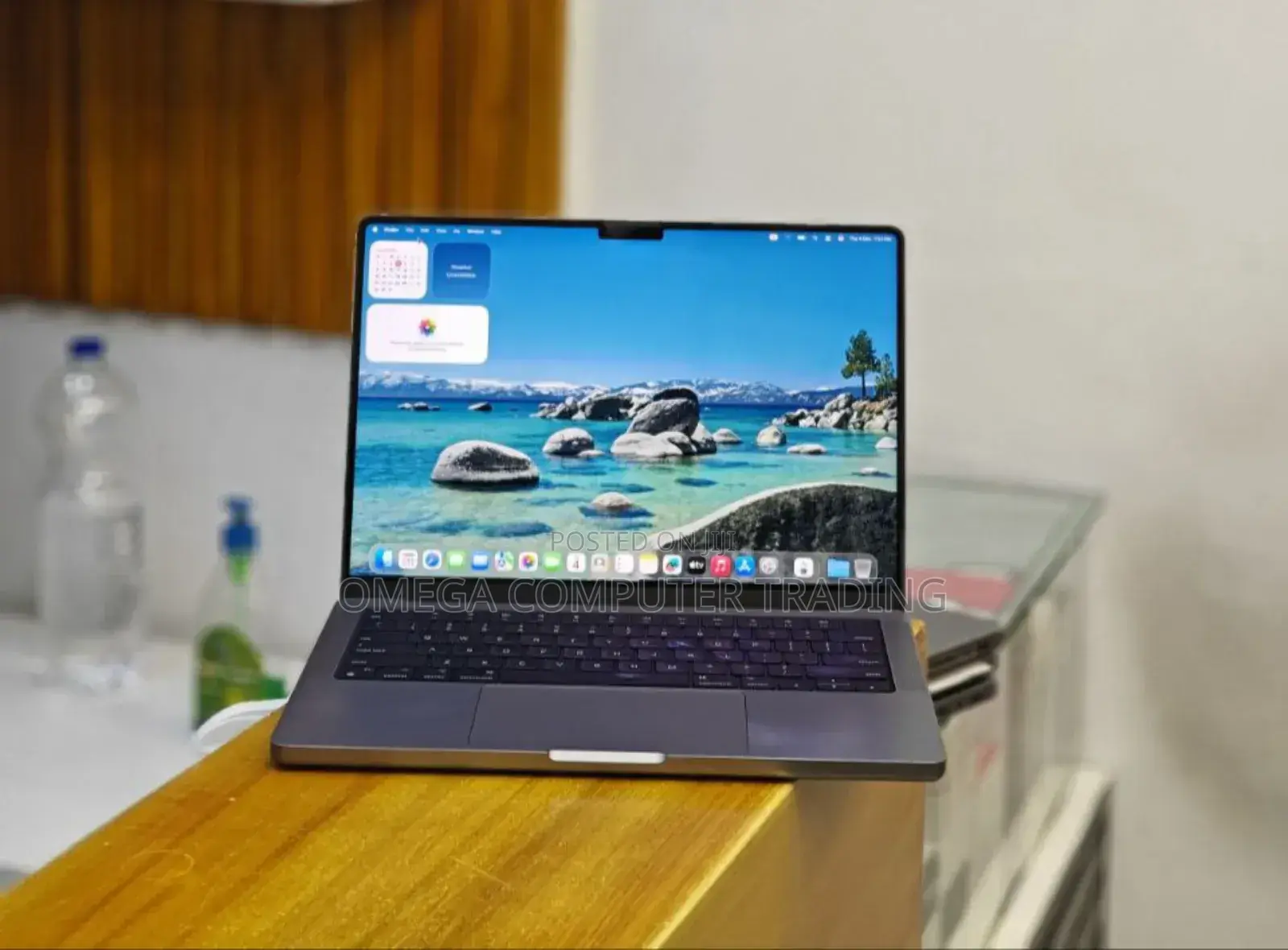 New Laptop Apple MacBook Pro M1 16GB Apple M1 Pro SSD 512GB