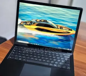 New Laptop Microsoft Surface 16GB Intel Core I7 SSD 256GB