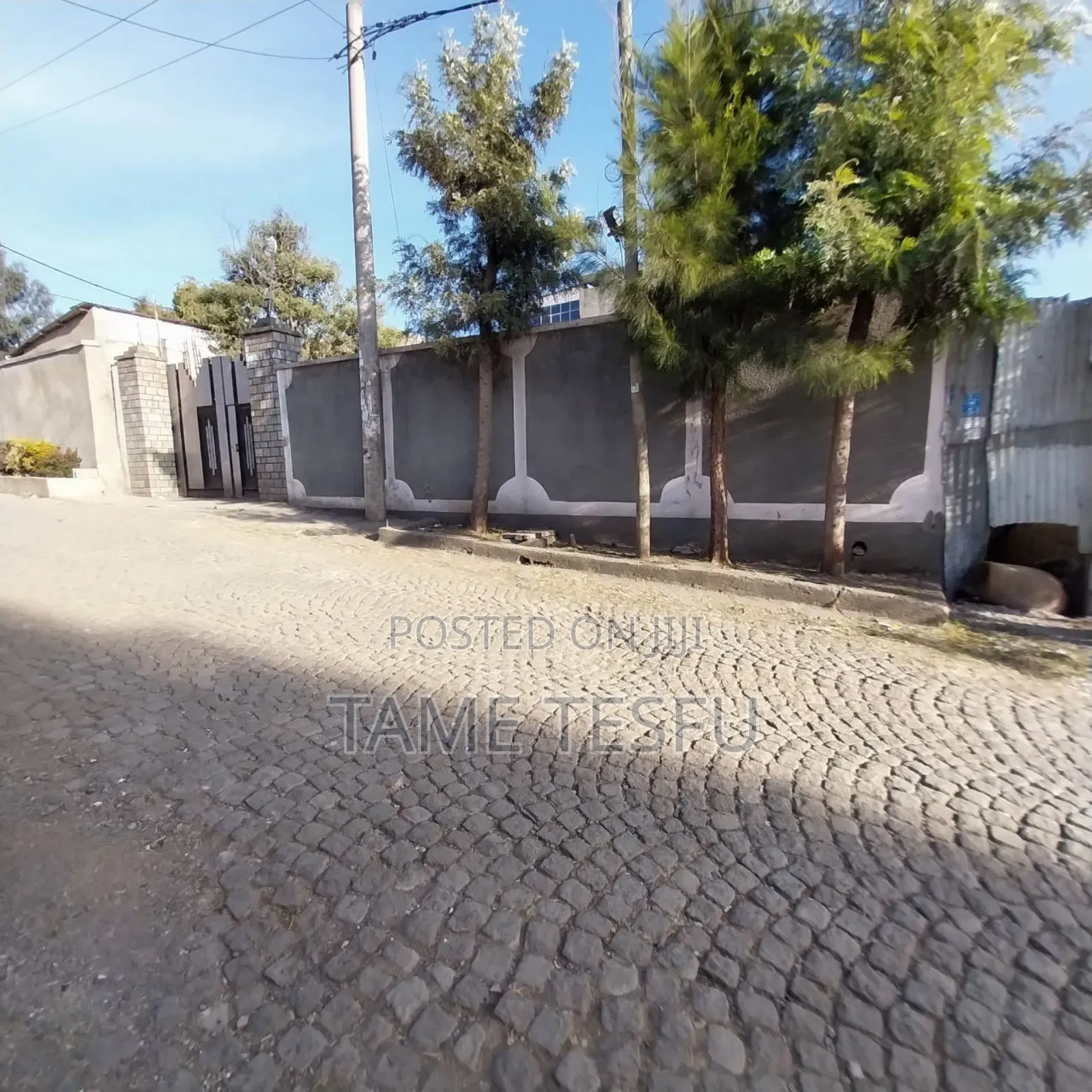 3bdrm House in ወሰን አቤም 300ካሬ, Yeka for sale