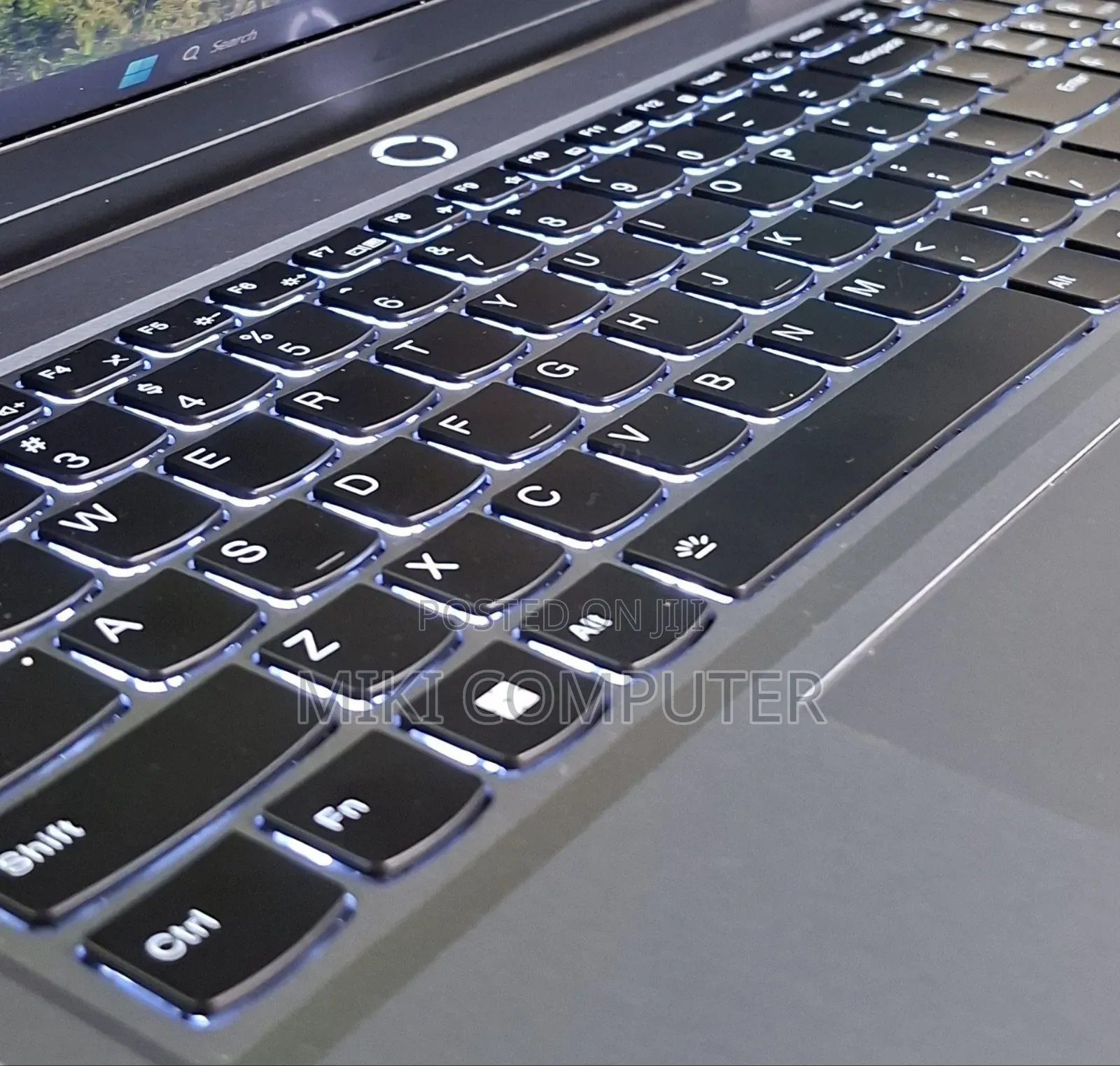 New Laptop Lenovo LOQ 15ARP9 16GB AMD Ryzen 7 SSD 512GB