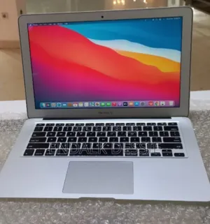 New Laptop Apple MacBook Air 2017 8GB Intel Core I5 SSD 128GB