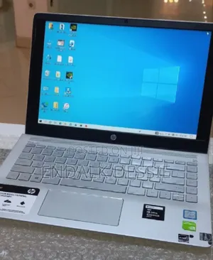 New Laptop HP Pavilion 14 8GB Intel Core I5 SSD 256GB