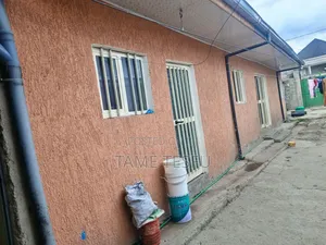 Photo - 2bdrm House in 02 ኮቶቤ, Yeka for sale
