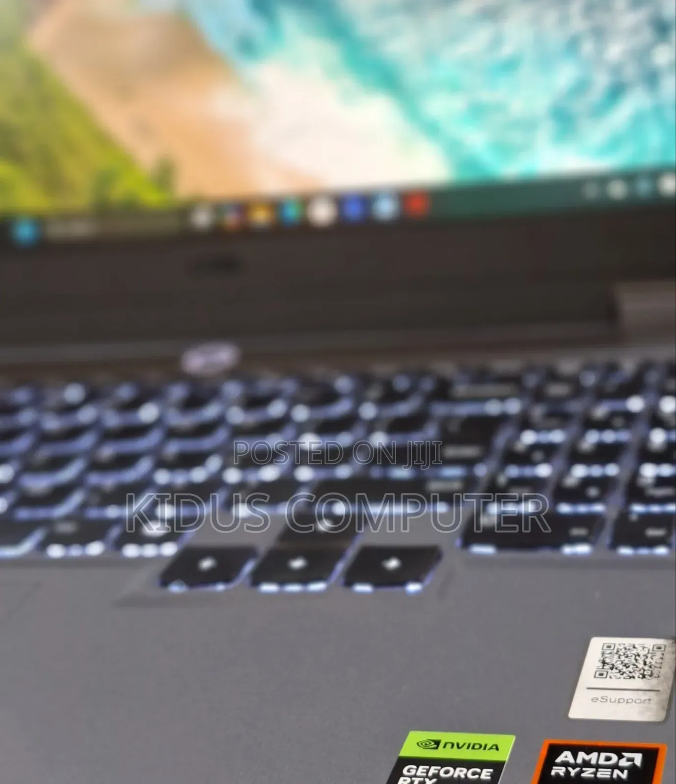 New Laptop Lenovo LOQ 15ARP9 16GB AMD Ryzen 7 SSD 1T