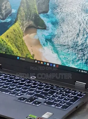 New Laptop Lenovo LOQ 15ARP9 16GB AMD Ryzen 7 SSD 1T
