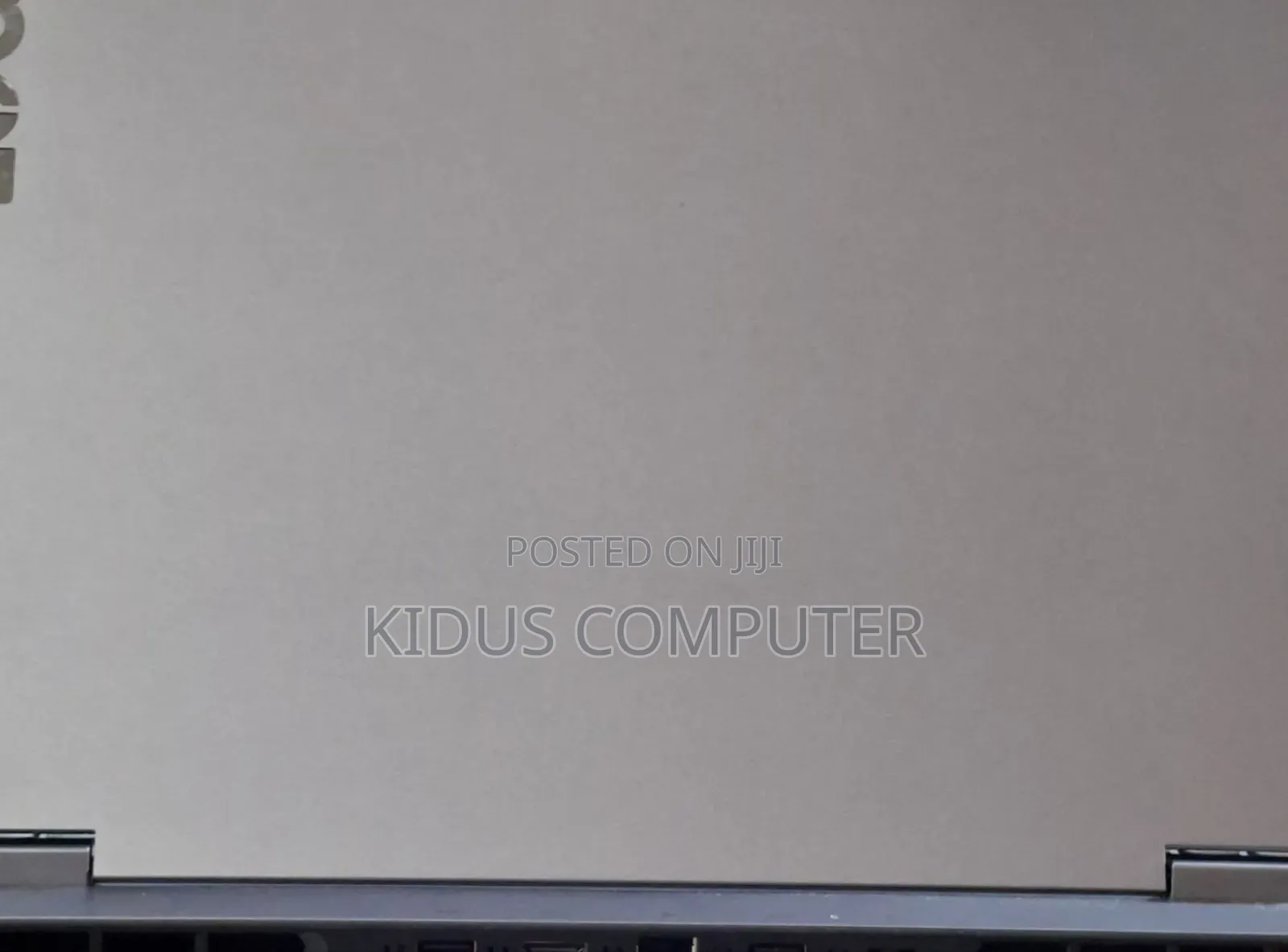 New Laptop Lenovo LOQ 15ARP9 16GB AMD Ryzen 7 SSD 1T