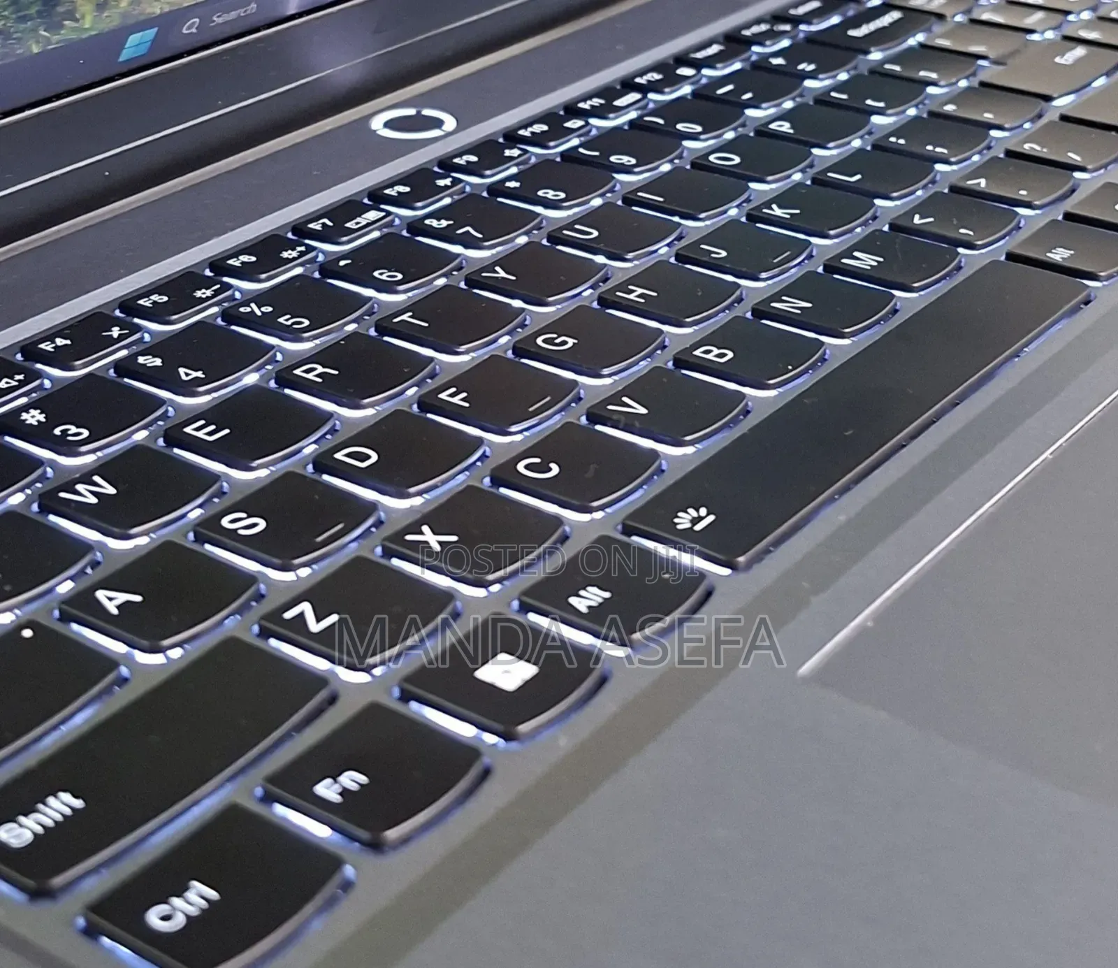 New Laptop Lenovo LOQ 15IRH8 16GB AMD Ryzen 7 SSD 1T