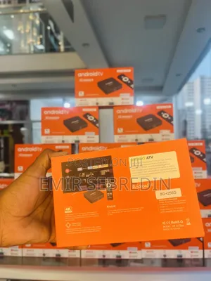 Xcrusier V8 Ai Box Tv 256 Gb Smart Box (ቲቪ እስማርት ማድረጊያ)