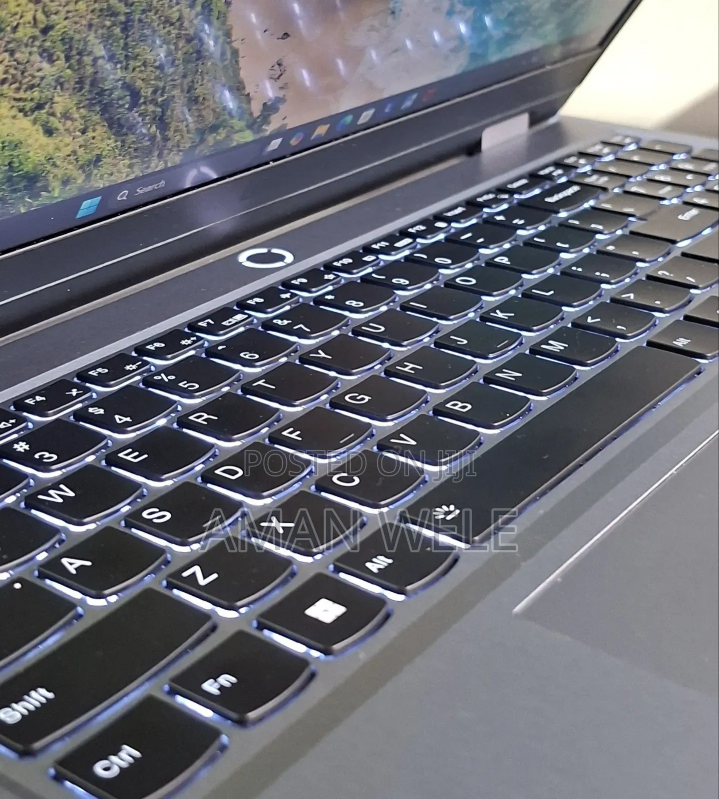 New Laptop Lenovo LOQ 15ARP9 16GB AMD Ryzen 7 SSD 1T